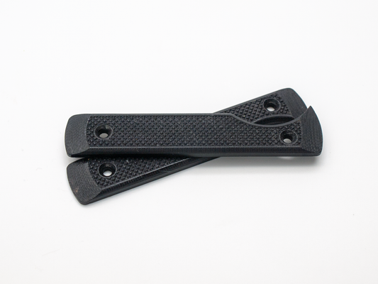 G10 - Black Scales (Stippled)